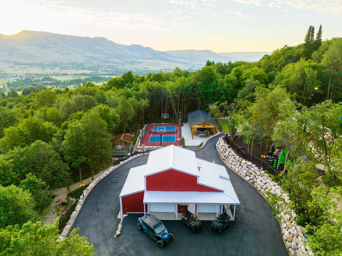House in Eden, Utah, United States 4 - 17898750