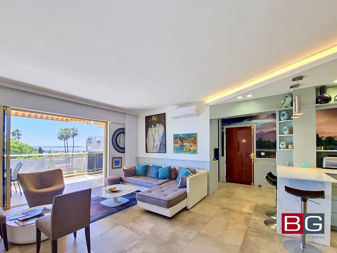 Apartment in Antibes, Provence-Alpes-Côte d'Azur, France 3 - 17897311