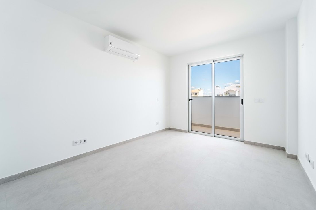 Apartment in Lagoa e Carvoeiro, Algarve, Portugal 2 - 17083937