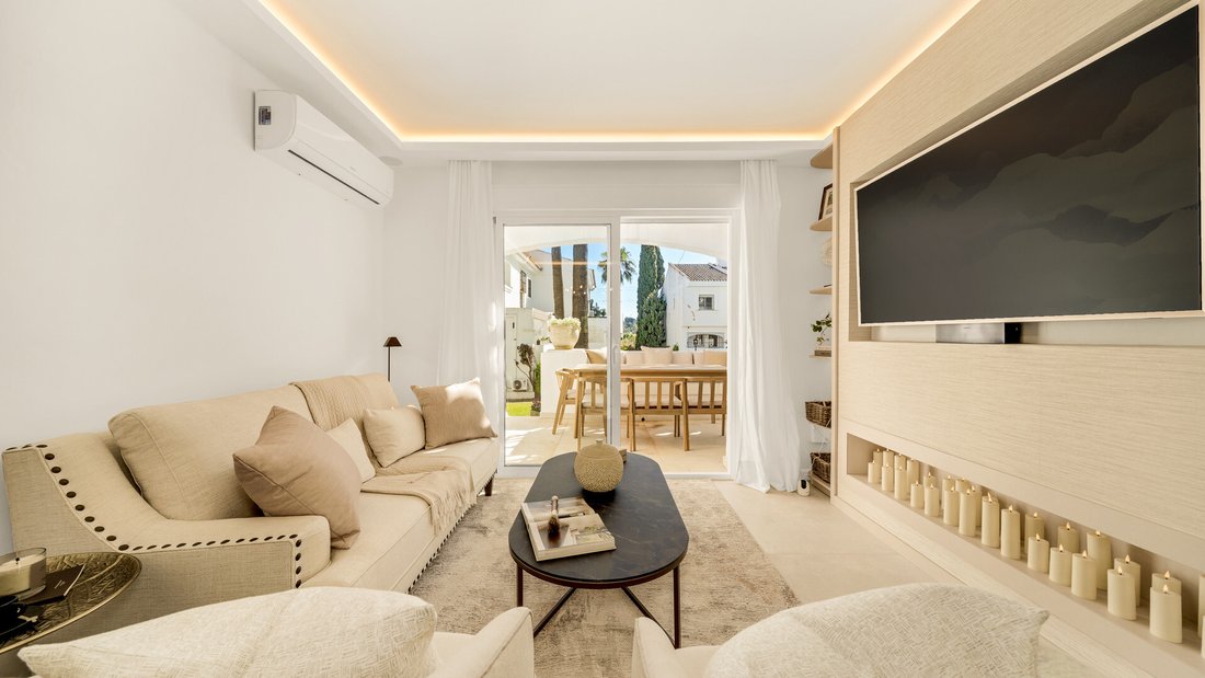 Townhouse in Nueva Andalucia, Marbella, Spain 3 - 17401941
