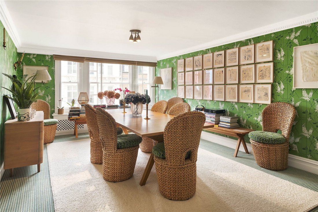 Apartment in Brompton, Kensington And Chelsea, England 2 - 17897506