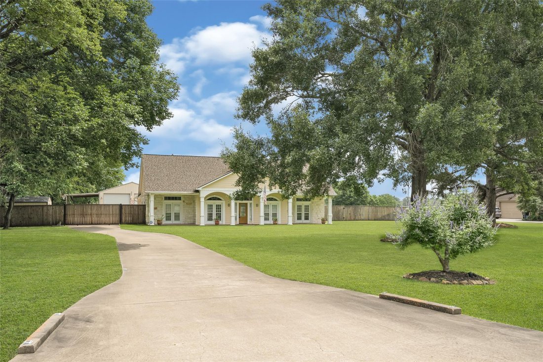 House in Willis, Texas, United States 3 - 17896119