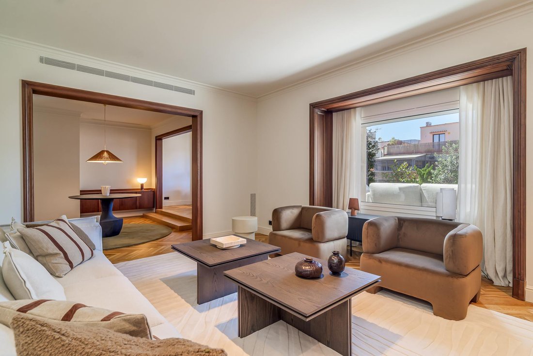 Apartment in Sarrià-Sant Gervasi, Barcelona, Spain 4 - 17895917