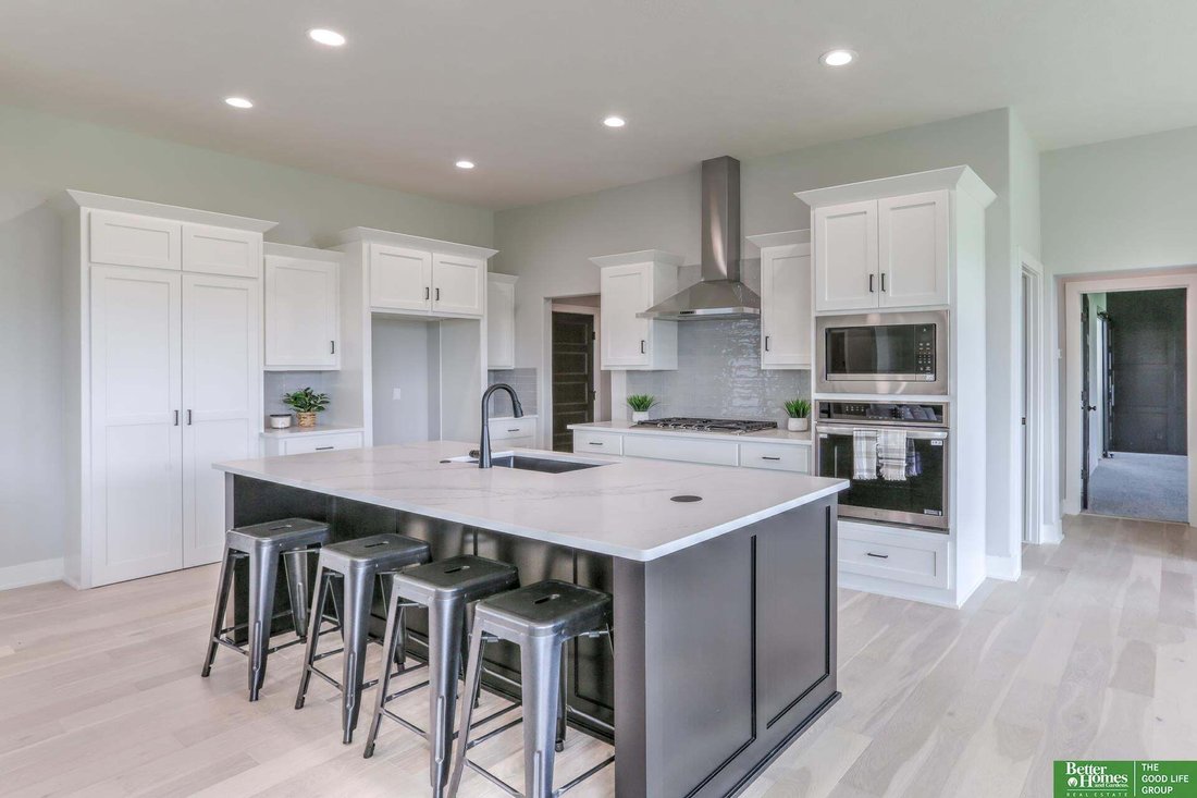 House in Omaha, Nebraska, United States 4 - 17897223