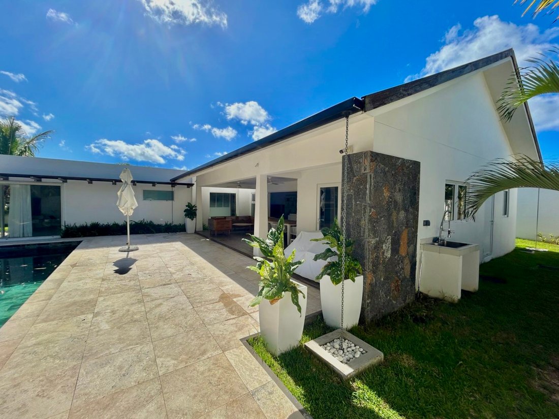 House in Grand Baie, Rivière du Rempart District, Mauritius 2 - 17897789