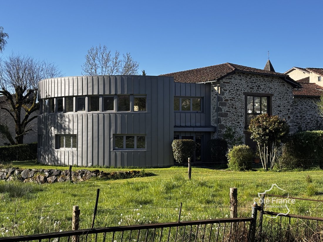 House in Saint-Etienne-de-Maurs, Auvergne-Rhône-Alpes, France 2 - 17899333