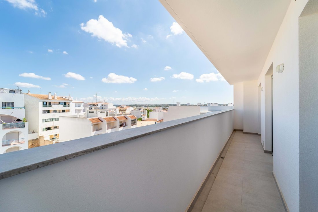Apartment in Lagoa e Carvoeiro, Algarve, Portugal 4 - 17083937