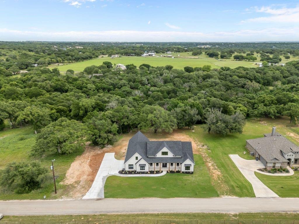 House in Weatherford, Texas, United States 3 - 17899357