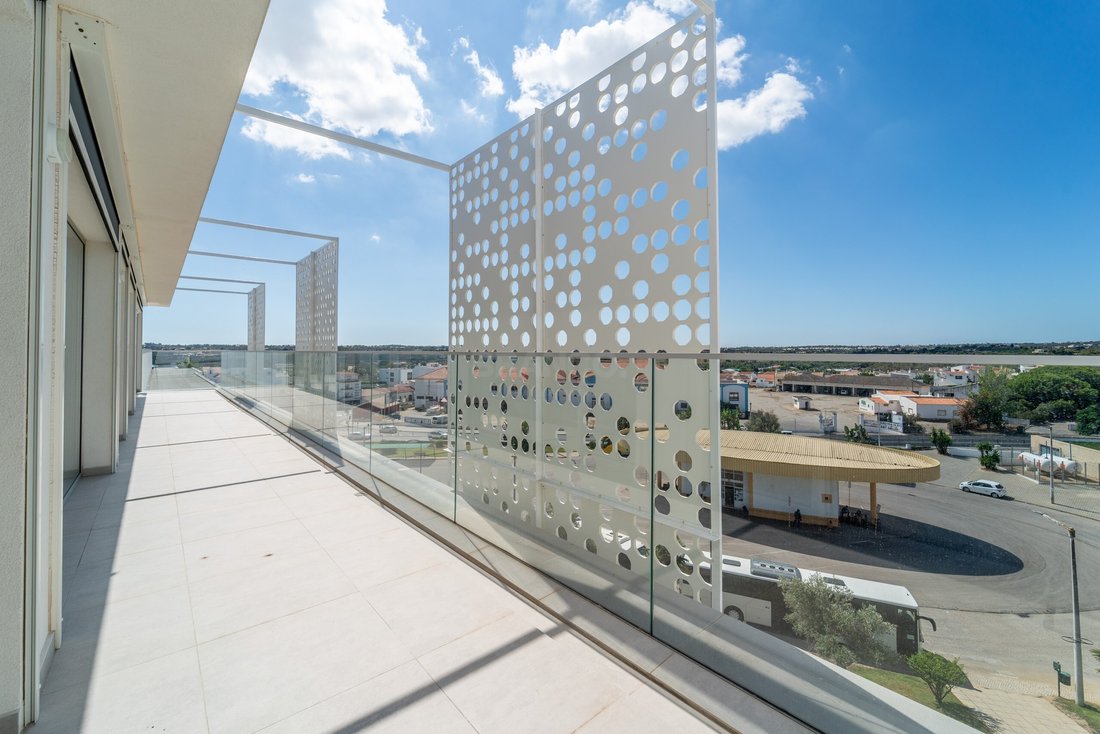 Apartment in Lagoa e Carvoeiro, Algarve, Portugal 1 - 17083937