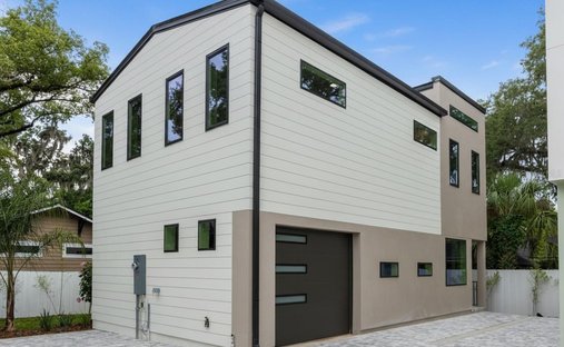 House in Eatonville, Florida, United States 1