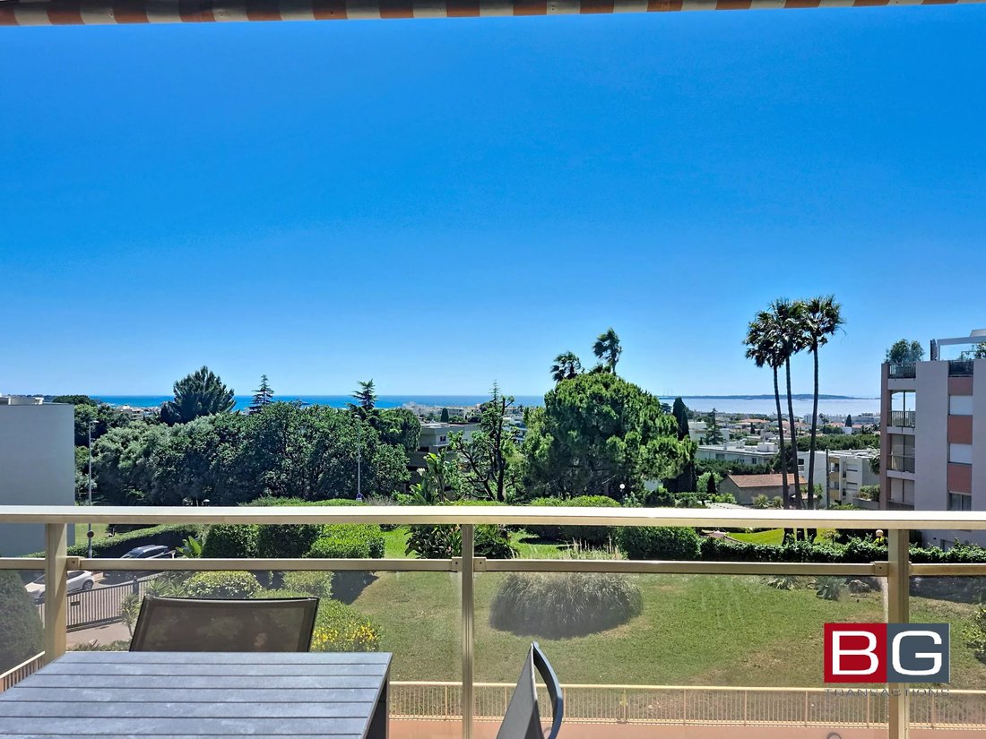 Apartment in Antibes, Provence-Alpes-Côte d'Azur, France 4 - 17897311