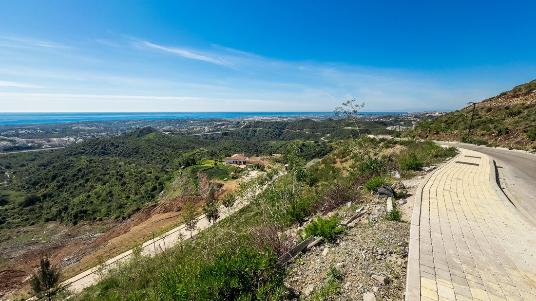 Land in La Quinta, Benahavis, Andalusia 2 - 17899866