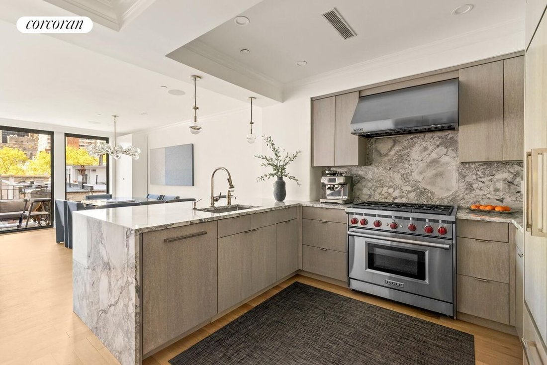 Condo in New York, New York, United States 3 - 17895304
