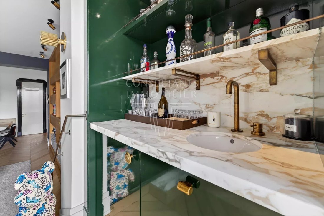 Apartment in Muette Sud, Paris 16e Arrondissement, Paris 4 - 17897350
