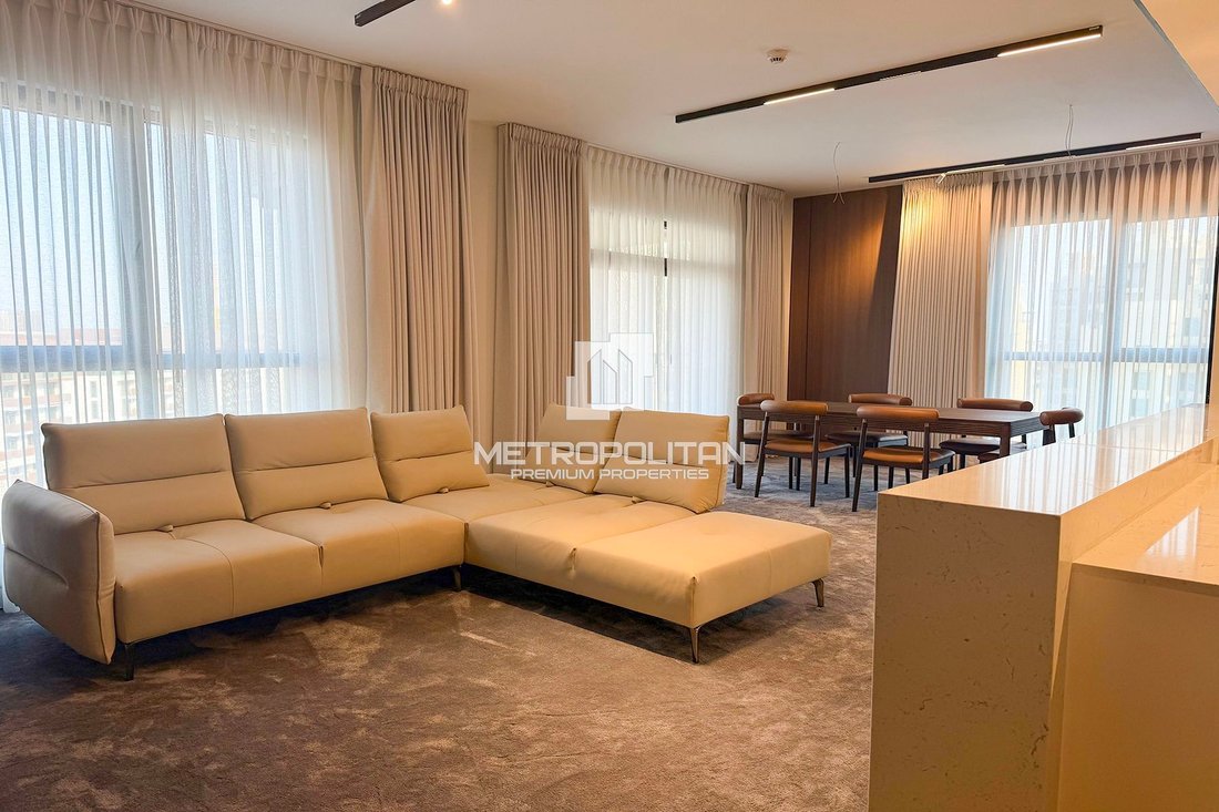 Apartment in Umm Suqeim, Dubai, United Arab Emirates 5 - 17897699