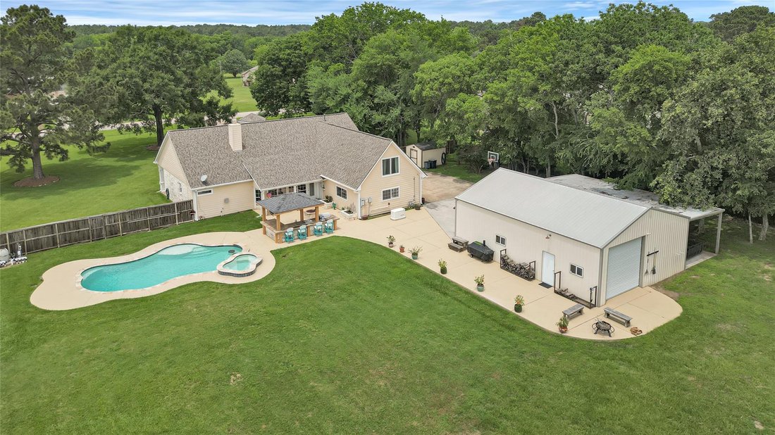 House in Willis, Texas, United States 1 - 17896119