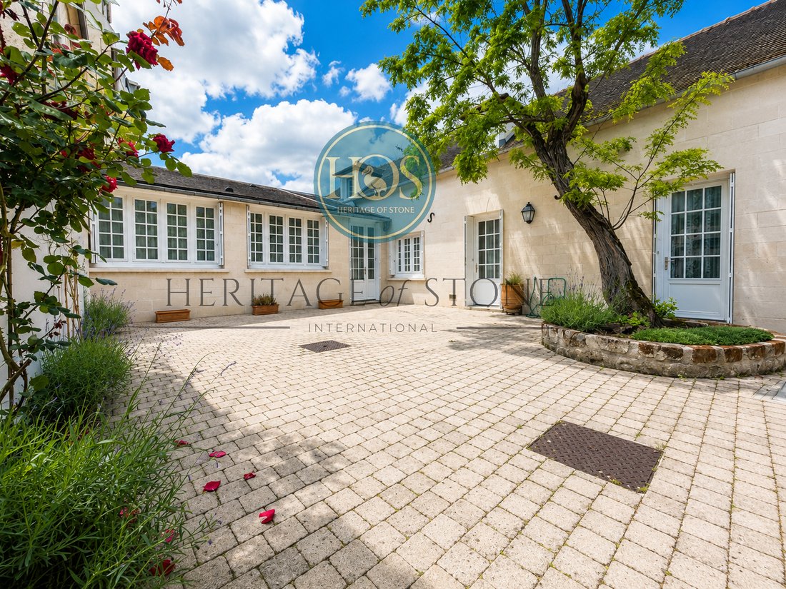 Villa in Chantilly, Hauts-de-France, France 1 - 17896558