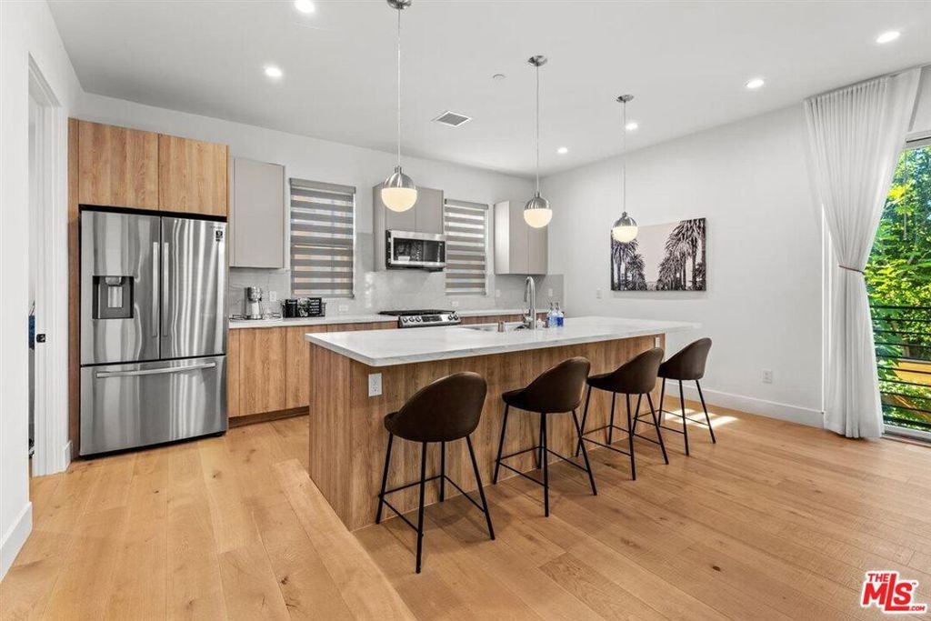 House in Los Angeles, California, United States 3 - 17899069
