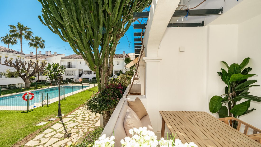 Townhouse in Nueva Andalucia, Marbella, Spain 1 - 17401941