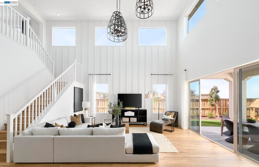 House in Lathrop, California, United States 5 - 17898372