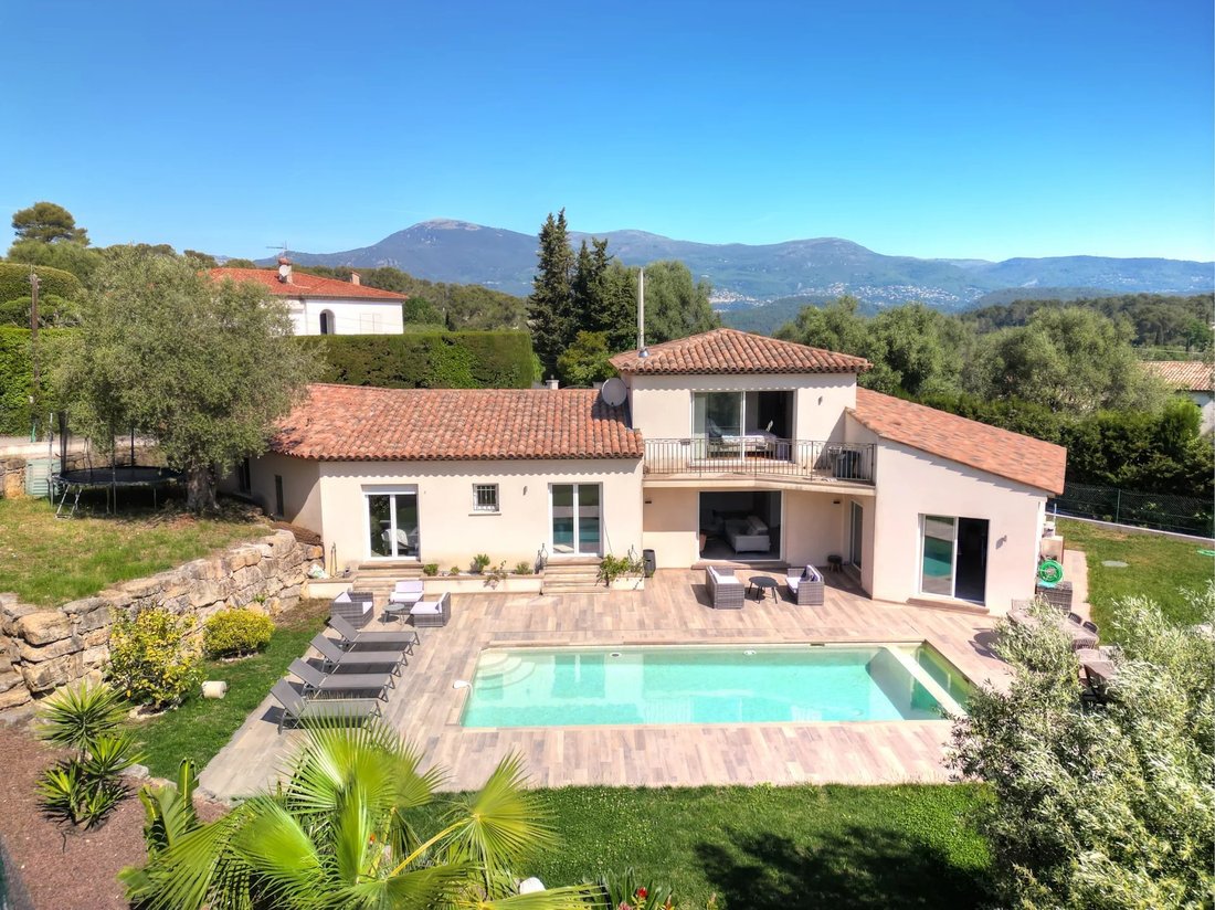 Villa in Sud, Roquefort-les-Pins, France 3 - 16116922