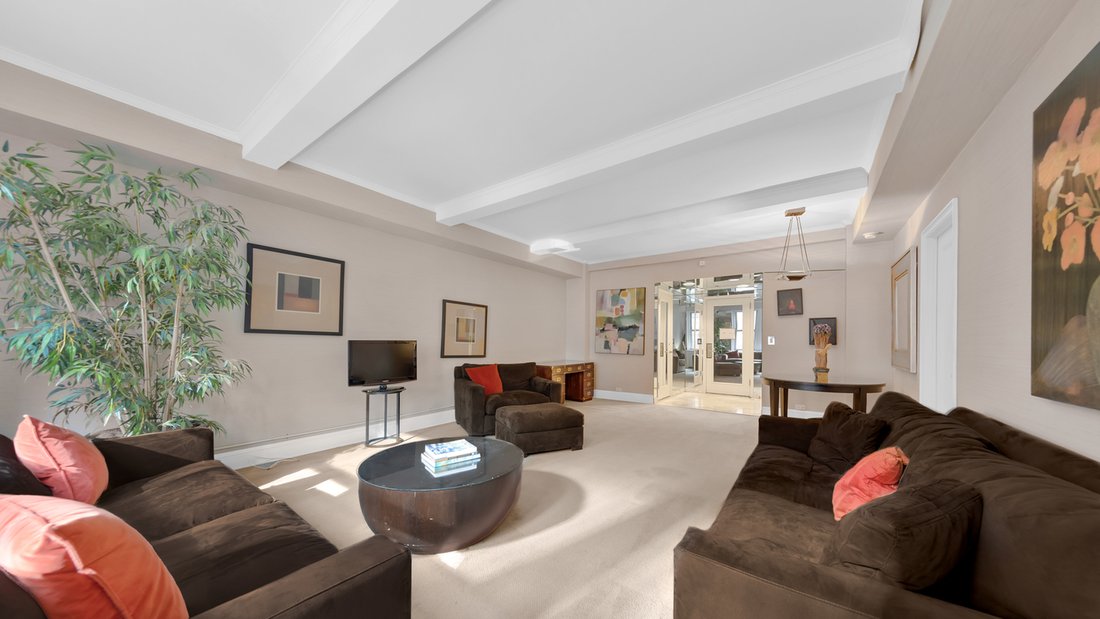 Co Op in New York, New York, United States 2 - 17896679
