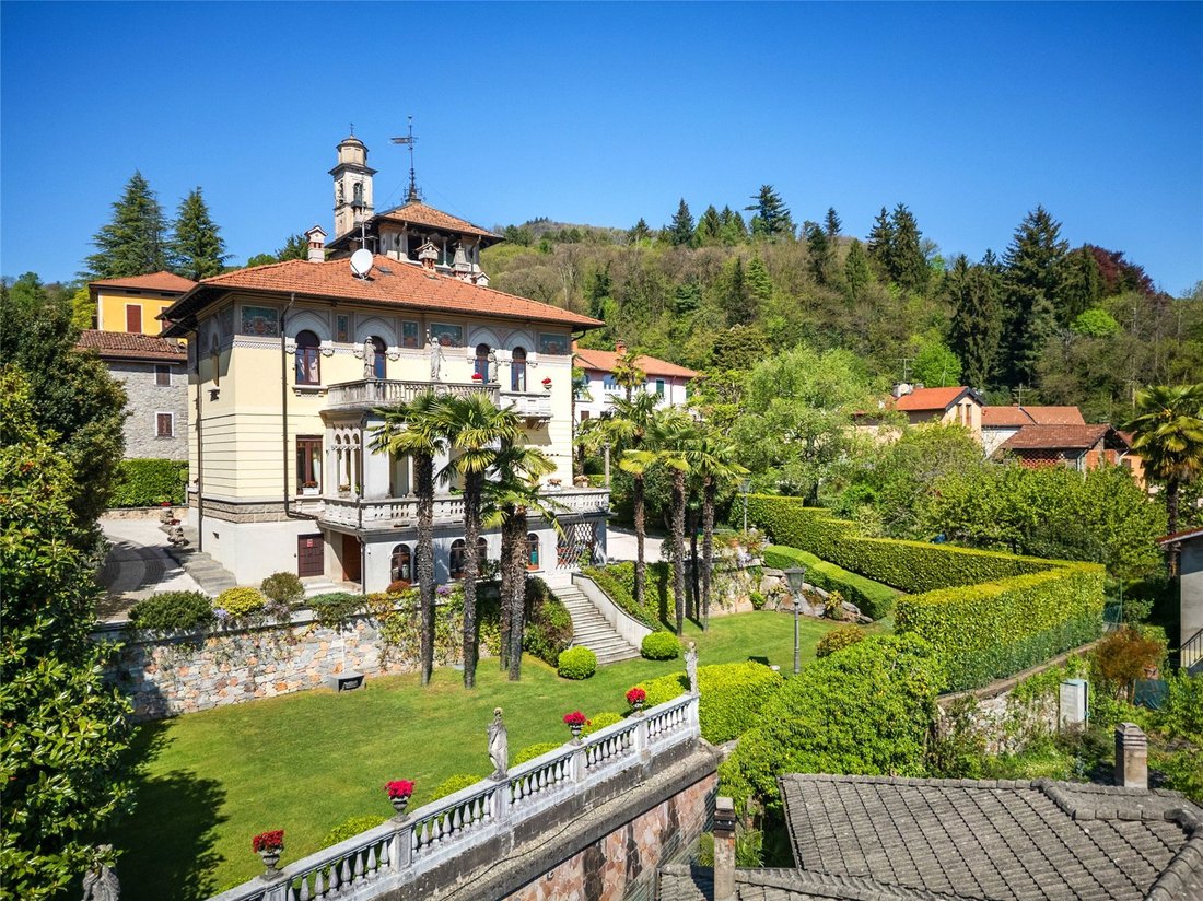 House in Marchirolo, Lombardy, Italy 4 - 17897565