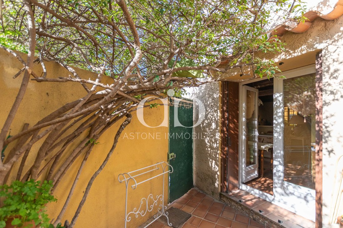 House in Cassis, Provence-Alpes-Côte d'Azur, France 1 - 17899703