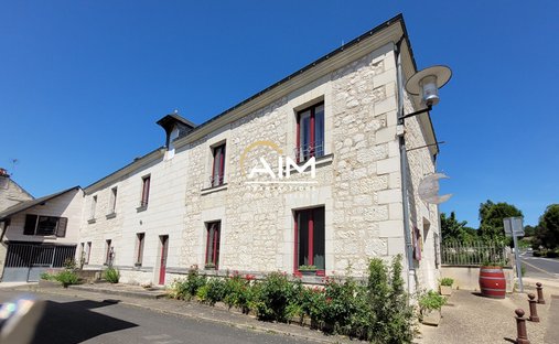 Villa in Chinon, Centre-Val de Loire, France 1