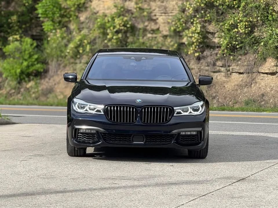Sedan in Woodbury, TN, United States 2 - 17900623