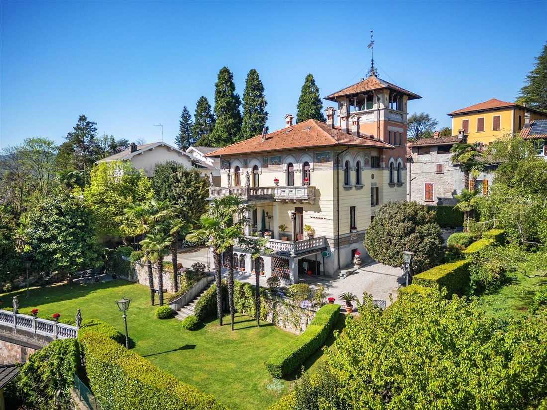 House in Marchirolo, Lombardy, Italy 2 - 17897565