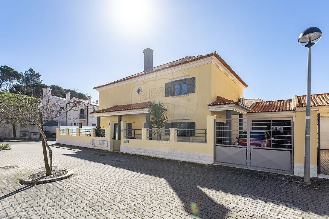 Villa in Pontinha e Famoes, Lisbon, Portugal 3 - 17389627