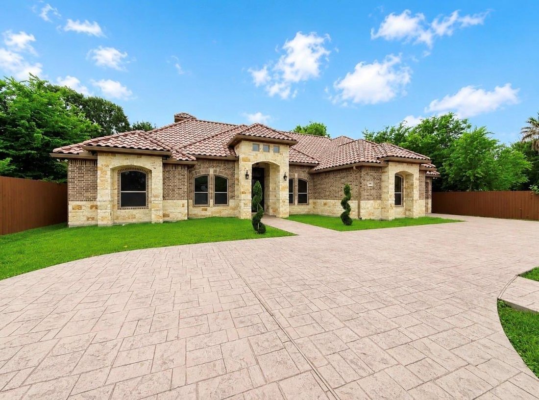 House in Houston, Texas, United States 2 - 17896156