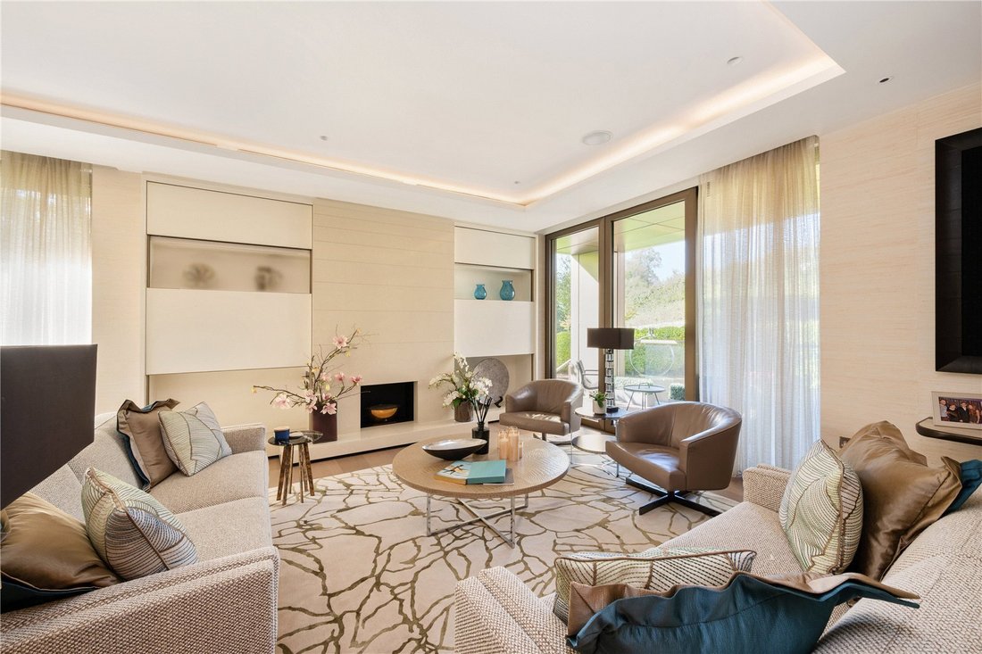 Apartment in Holly Village, Haringey, England 4 - 17897516