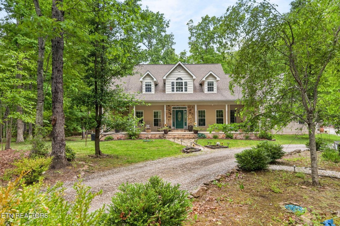 House in Monterey, Tennessee, United States 4 - 17899702