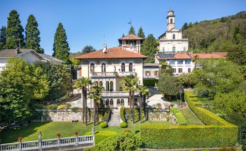 Maestoso Castello Da Riscrivere Sulla Via Francigena