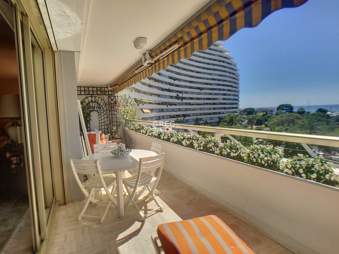 Apartment in Route de Grasse, Villeneuve-Loubet, France 3 - 17896249