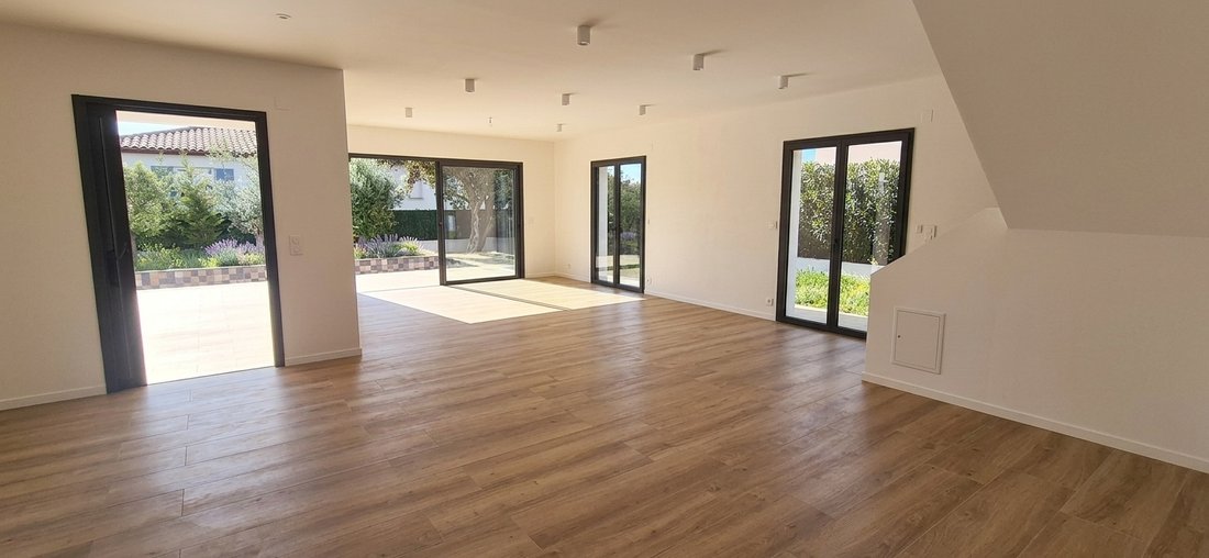 Villa in Exterieurs, Frejus, France 4 - 17896375
