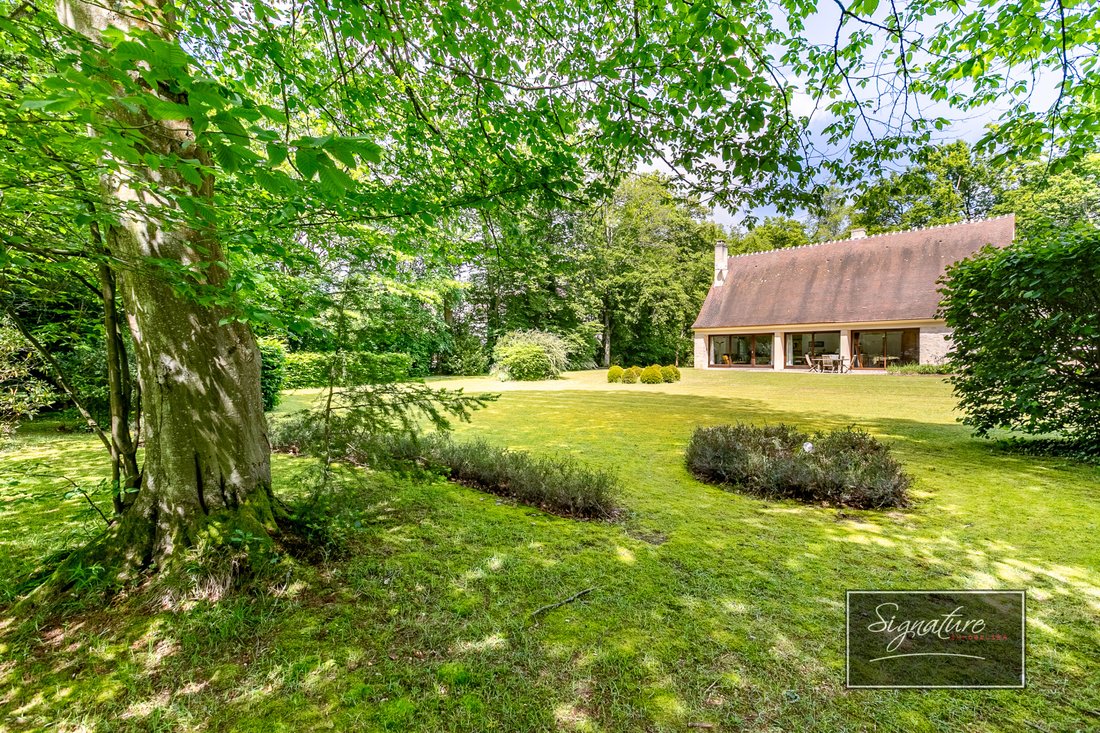 House in Ouest, Lamorlaye, France 1 - 17899223