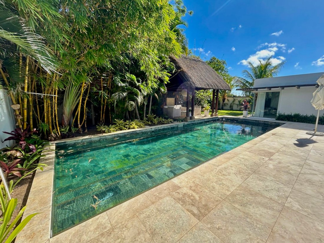 House in Grand Baie, Rivière du Rempart District, Mauritius 1 - 17897789