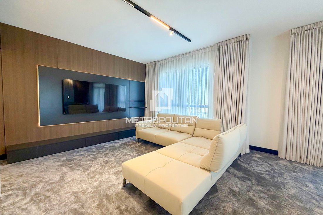 Apartment in Umm Suqeim, Dubai, United Arab Emirates 5 - 17897699