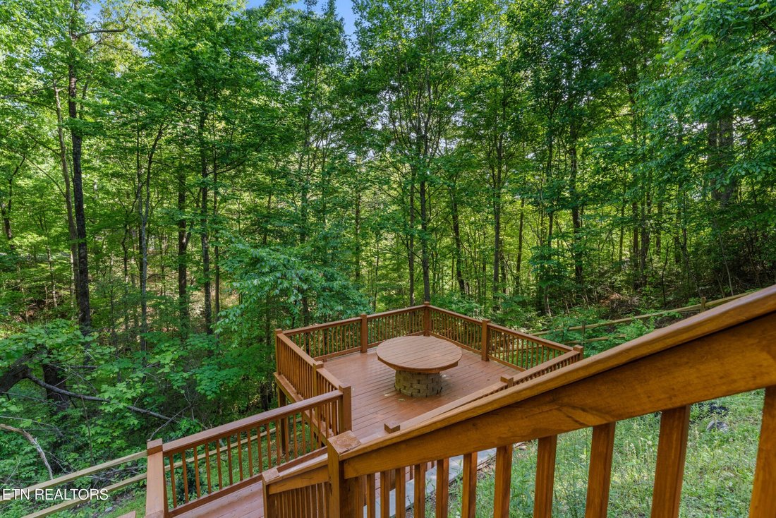 House in Gatlinburg, Tennessee, United States 5 - 17895969
