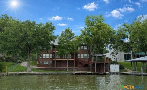 House in McQueeney, Texas, United States 1