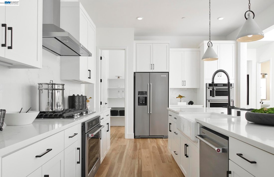 House in Lathrop, California, United States 2 - 17898372