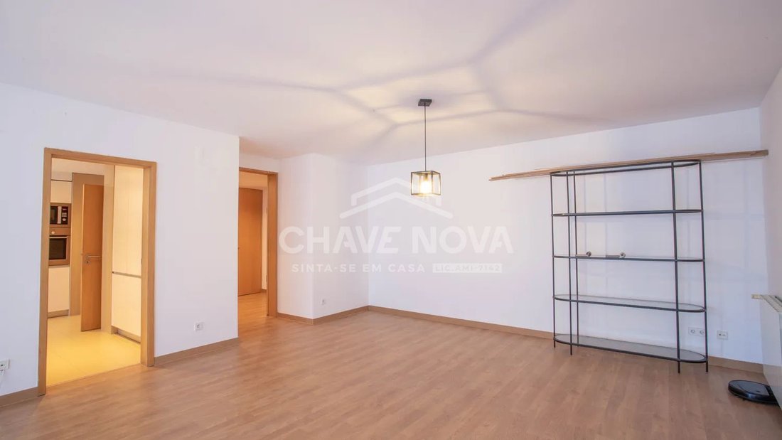 Apartment in Santa Marinha e Sao Pedro da Afurada, Porto District, Portugal 4 - 17858842