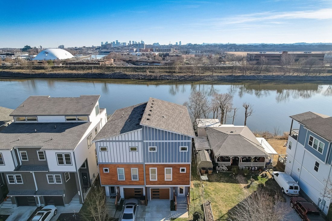 Co Op in Nashville, Tennessee, United States 1 - 17901519