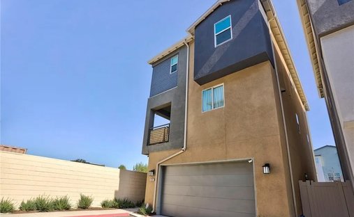 House in Santa Ana, California, United States 1