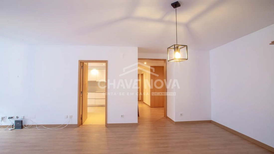 Apartment in Santa Marinha e Sao Pedro da Afurada, Porto District, Portugal 5 - 17858842