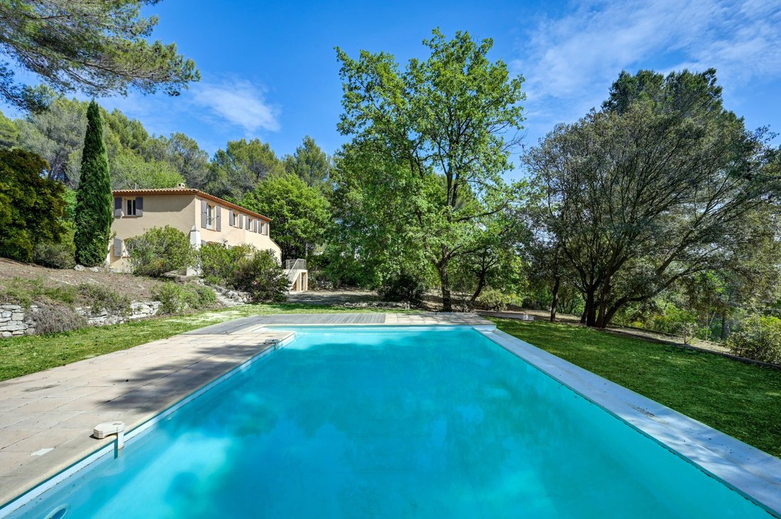 Casa a Éguilles, Provenza-Alpi-Costa Azzurra, Francia 1 - 17901992