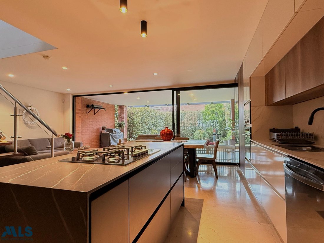 House in Envigado, Antioquia, Colombia 4 - 17901989